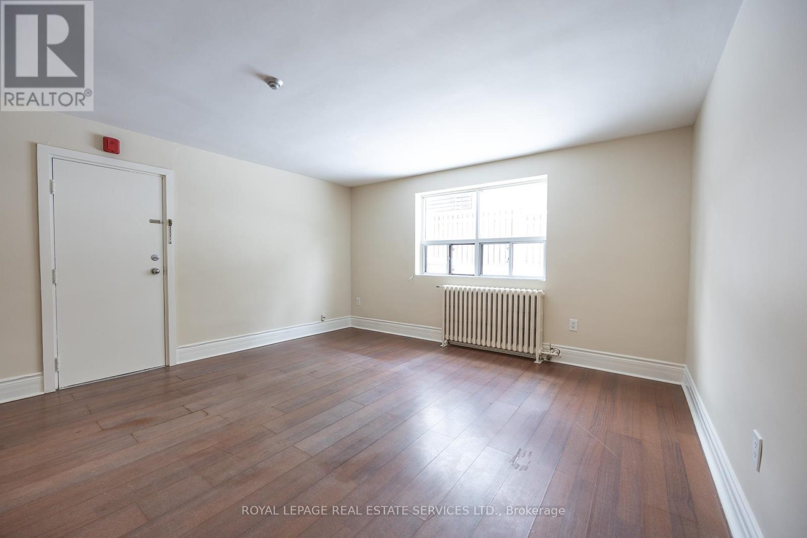1 - 12 Cayuga Avenue, Mississauga, ON - Indoor Photo Showing Other Room
