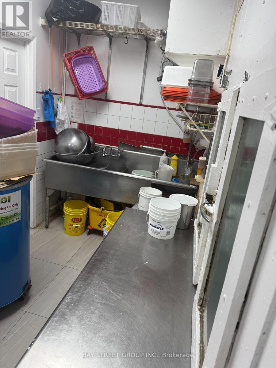 2836 Victoria Park Avenue, Toronto, ON