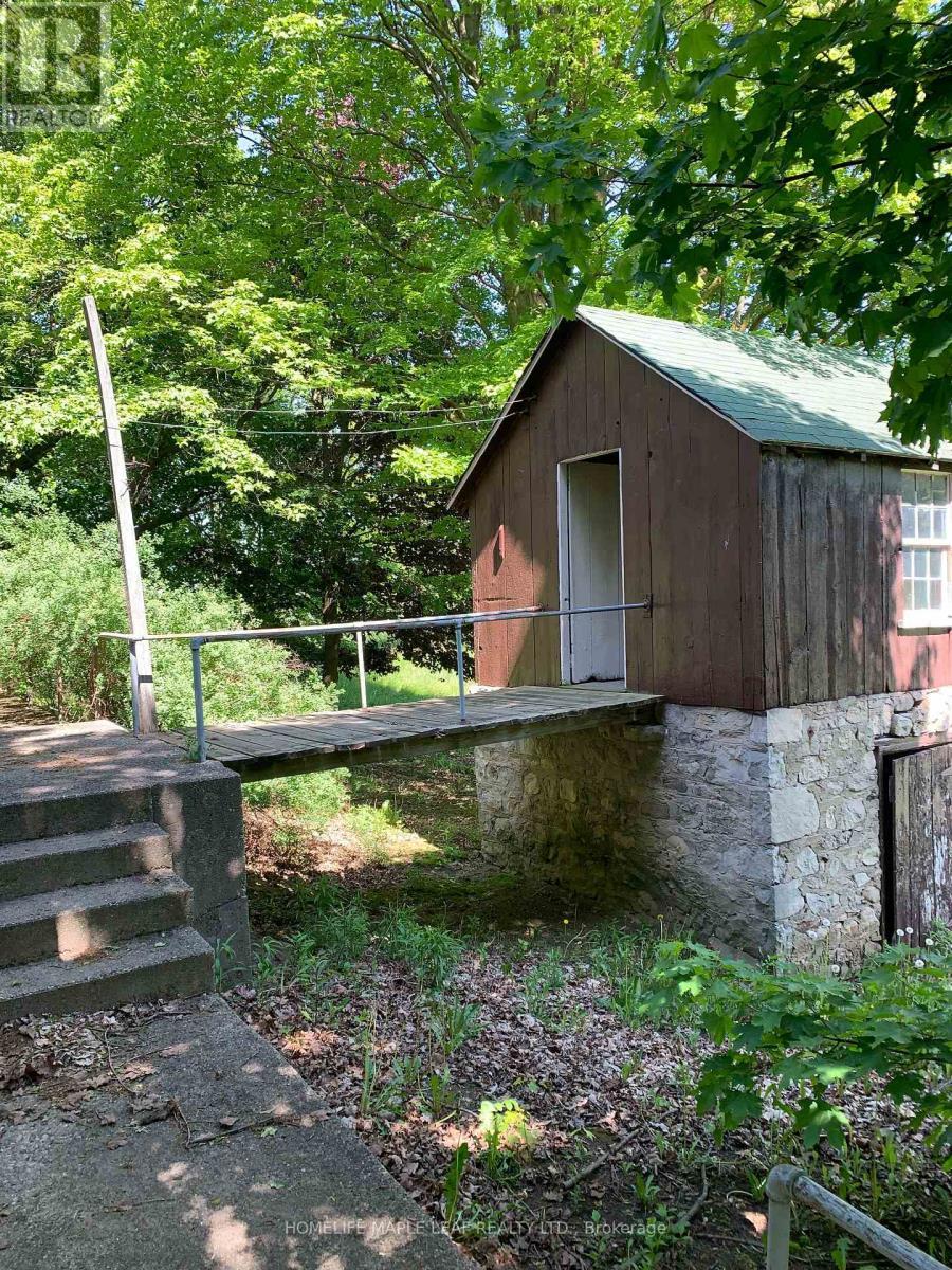 4162 Highway 6 Road, Puslinch, ON