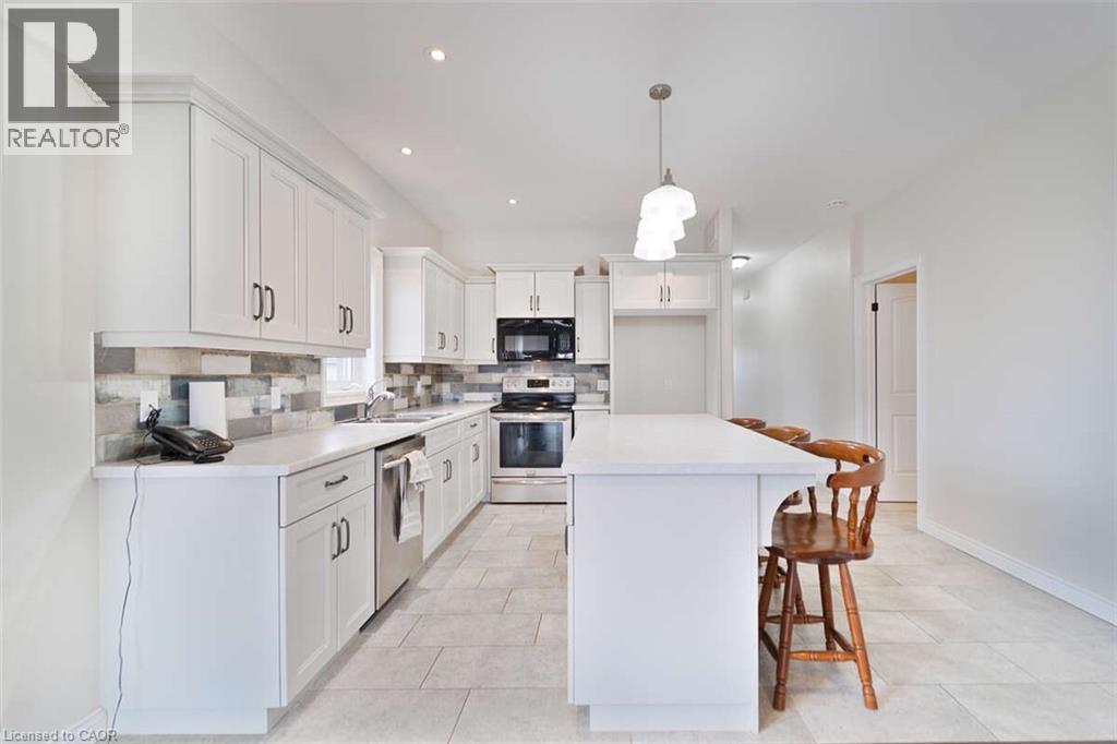 153 Brown Street, Port Dover, ON - Indoor Photo Showing Kitchen