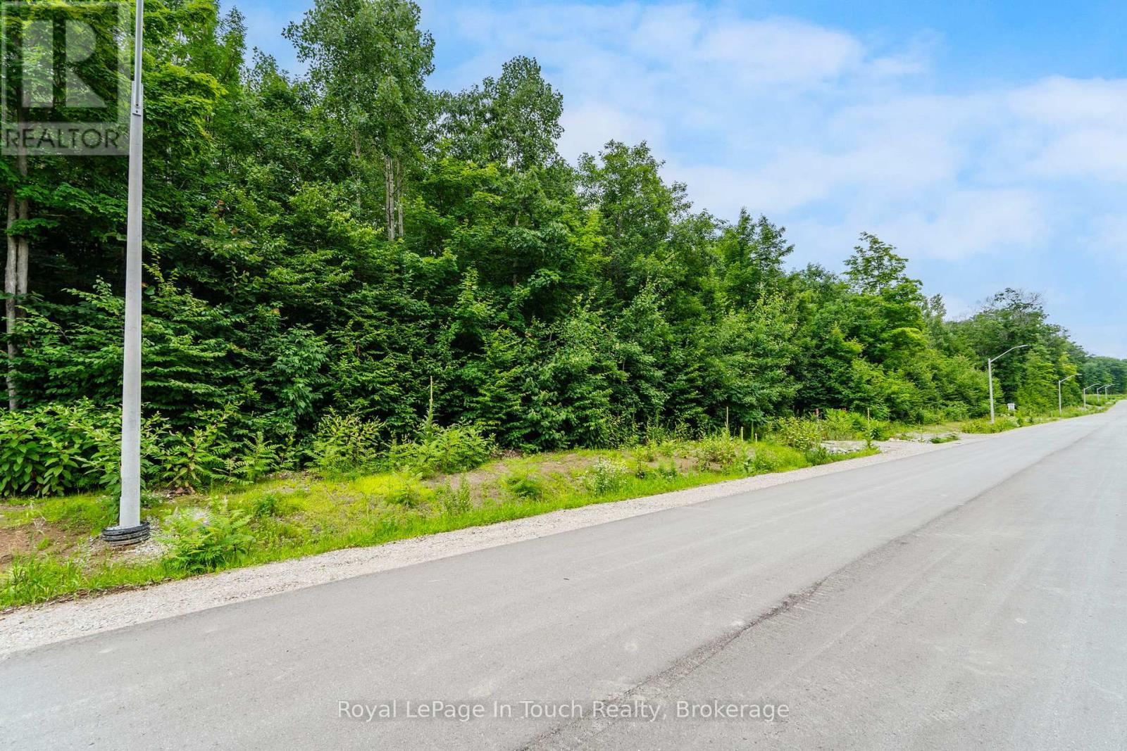 streetscape - Lot 65 Whispering Pine Circle, Tiny, ON