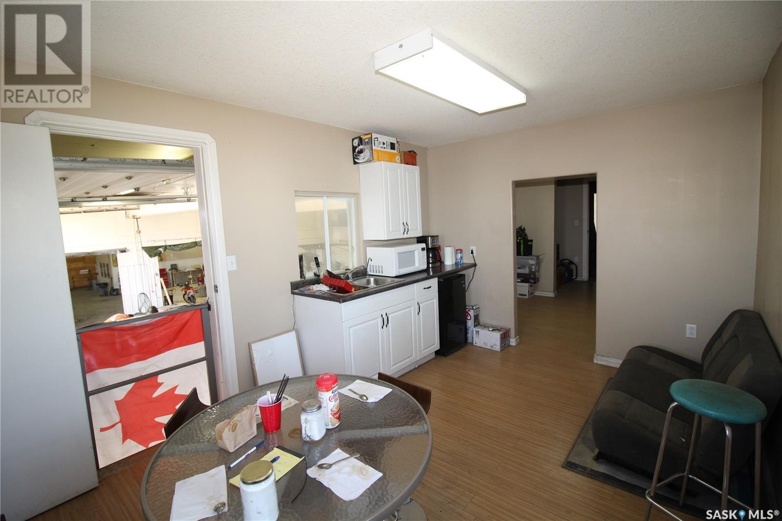 102 5Th Avenue W, Battleford, SK