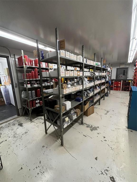 435 #12 Highway, Steinbach, MB