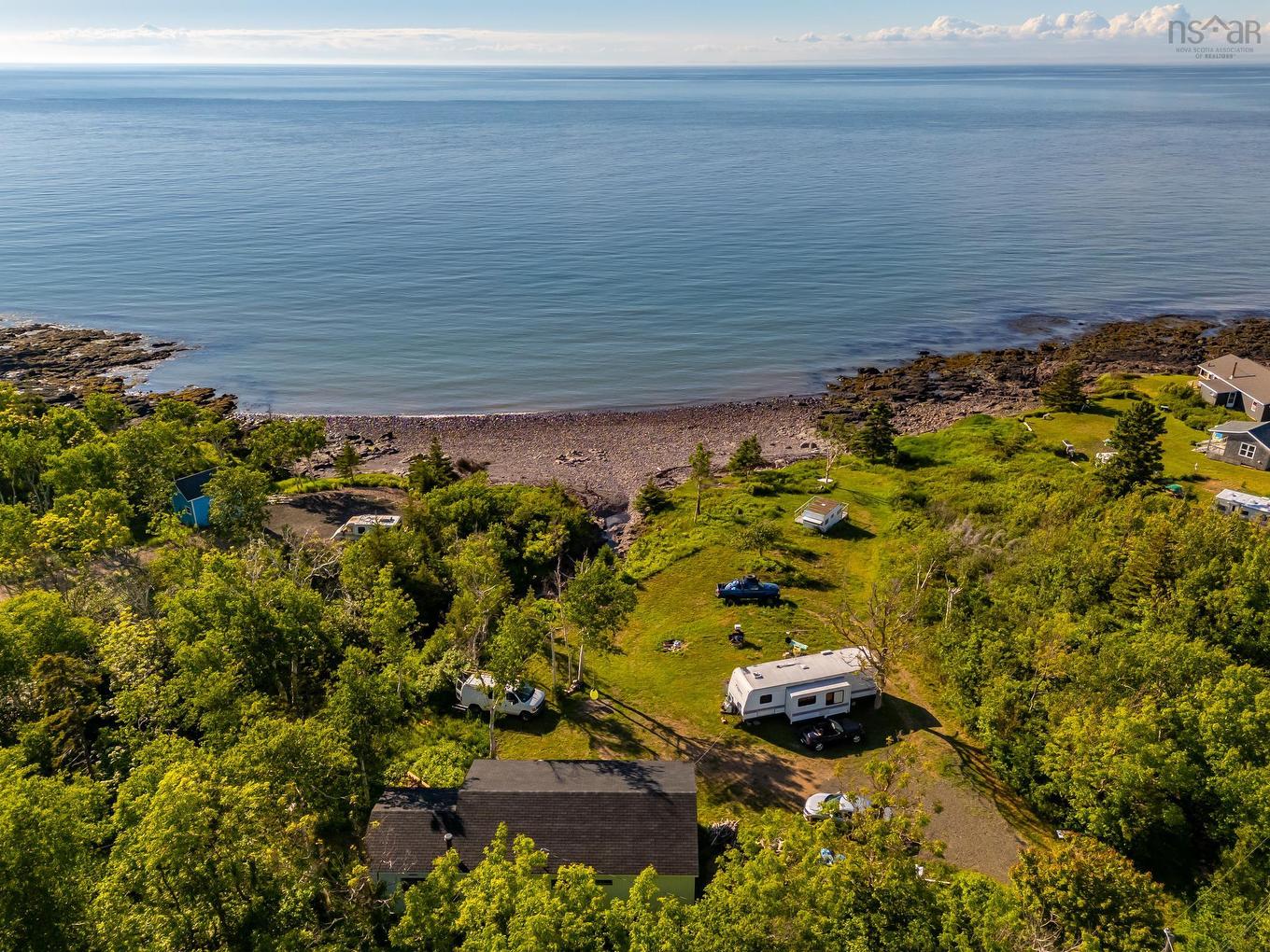 7 Sunset Avenue, Phinneys Cove, NS