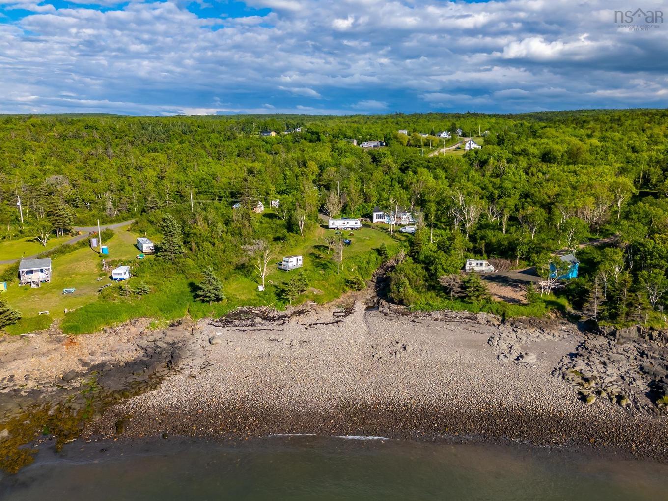 7 Sunset Avenue, Phinneys Cove, NS