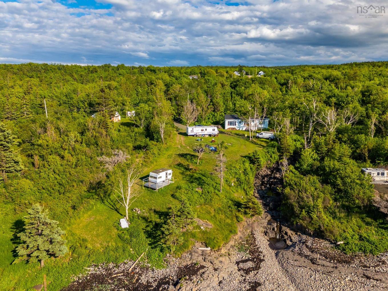 7 Sunset Avenue, Phinneys Cove, NS