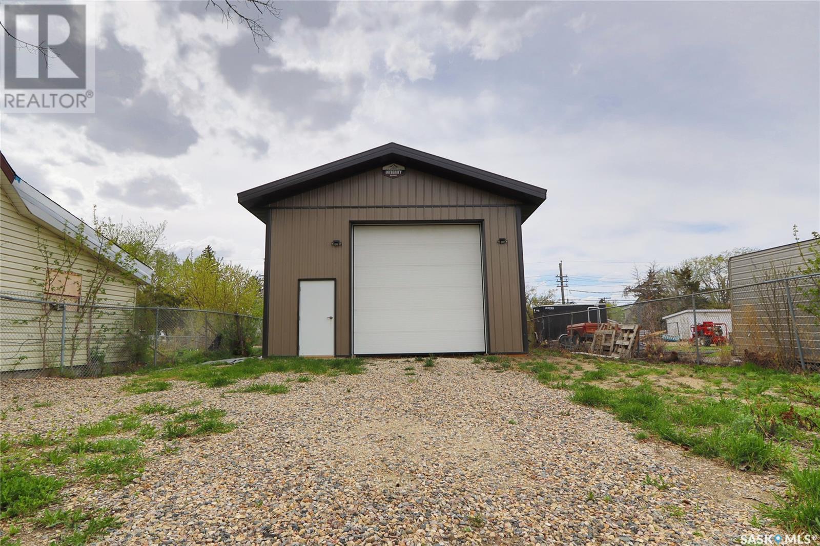 816 Angus Street, Regina, SK