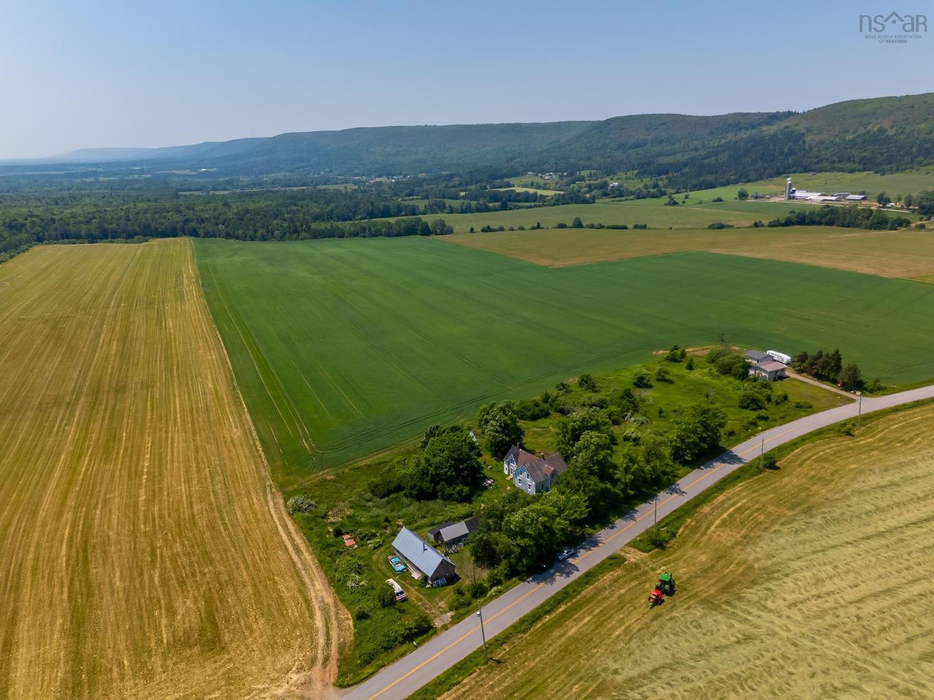 645 Leonard Road, Paradise, NS