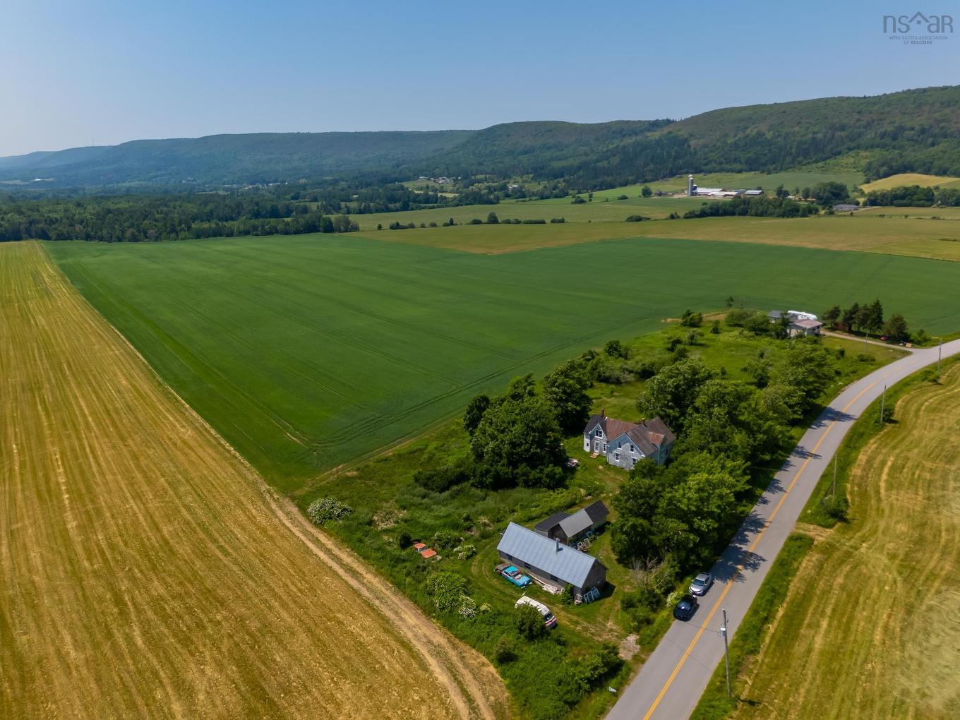 645 Leonard Road, Paradise, NS