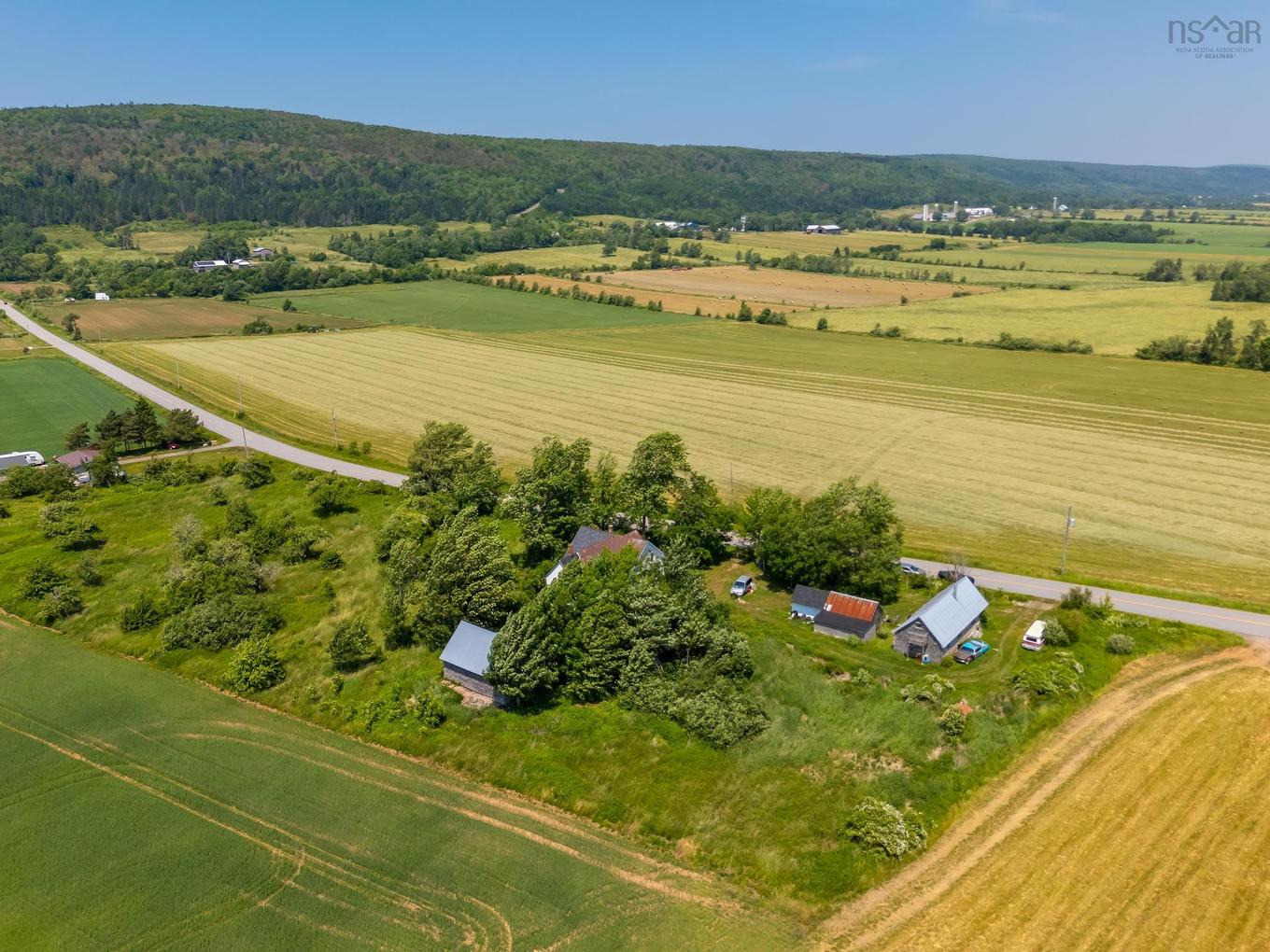 645 Leonard Road, Paradise, NS