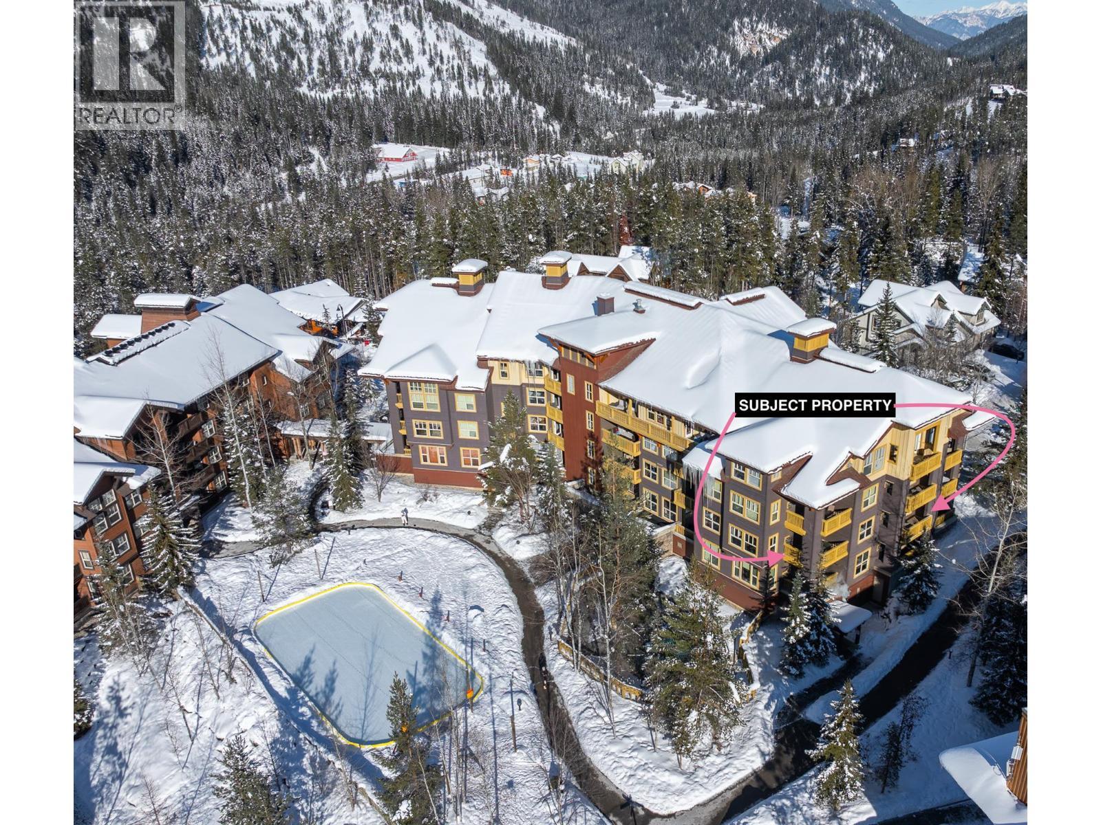 2070 Summit Drive Unit# 301A, Panorama, BC - Outdoor