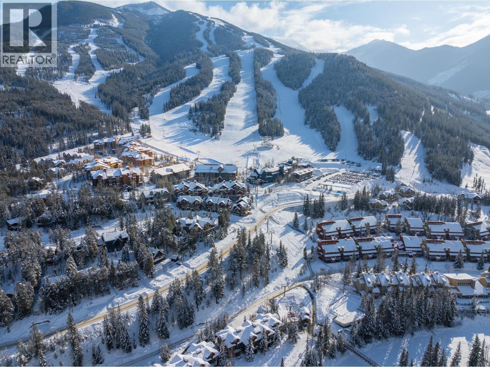 2070 Summit Drive Unit# 301A, Panorama, BC - Outdoor With View