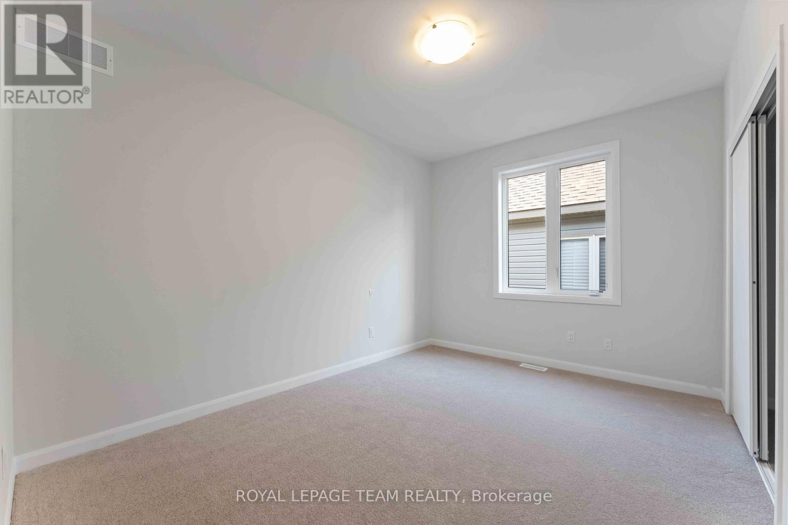 214 Prosperity Walk, Ottawa, ON - Indoor Photo Showing Other Room