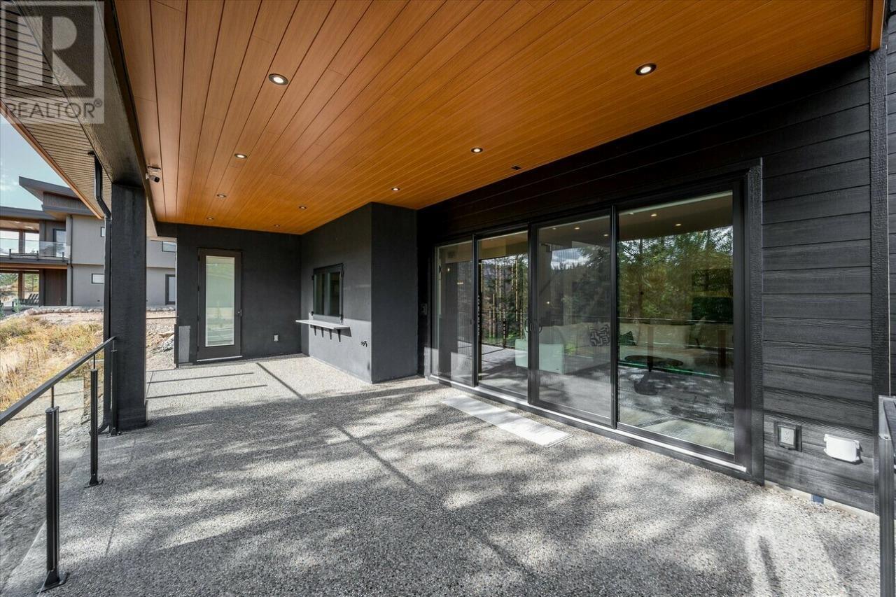 124 Wildsong Crescent W, Vernon, BC - Outdoor With Deck Patio Veranda With Exterior