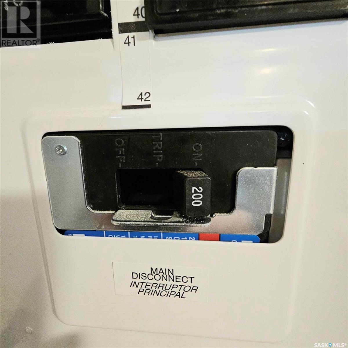 702 Main Street, Broadview, SK