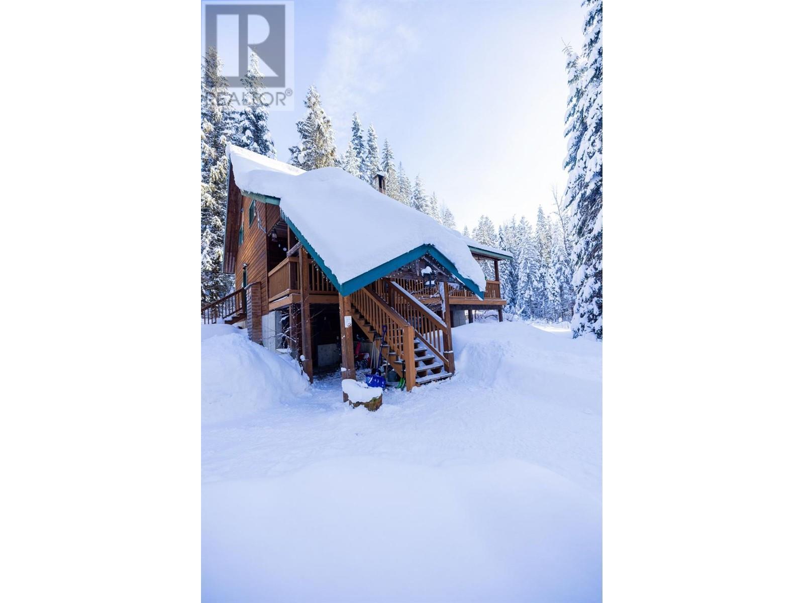 6225 Porto Rico Ymir Road, Ymir, BC -