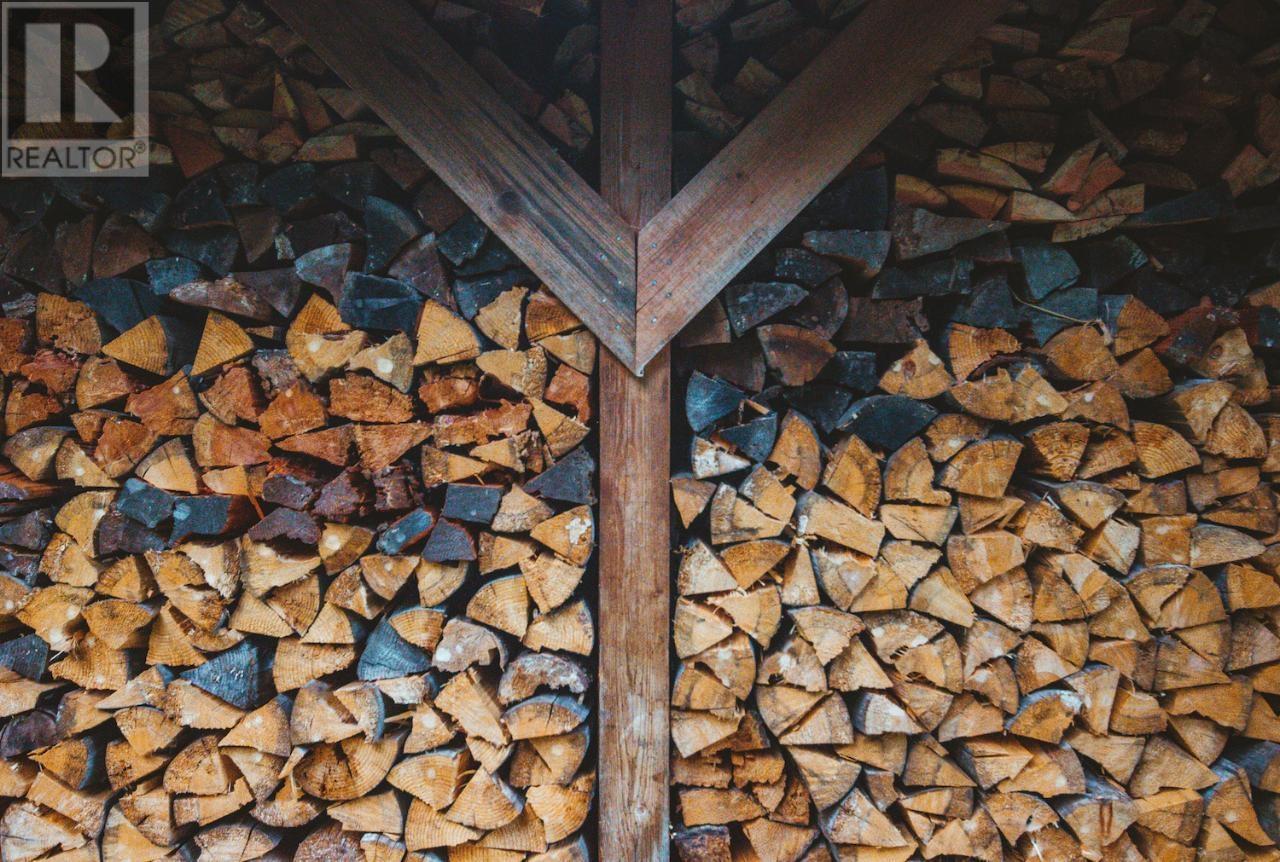 6225 Porto Rico Ymir Road, Ymir, BC -