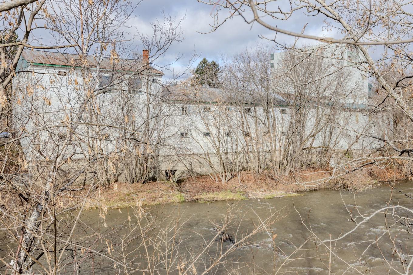 Face arrière - 640 Rue Tessier E., Saint-Casimir, QC - Outdoor With View