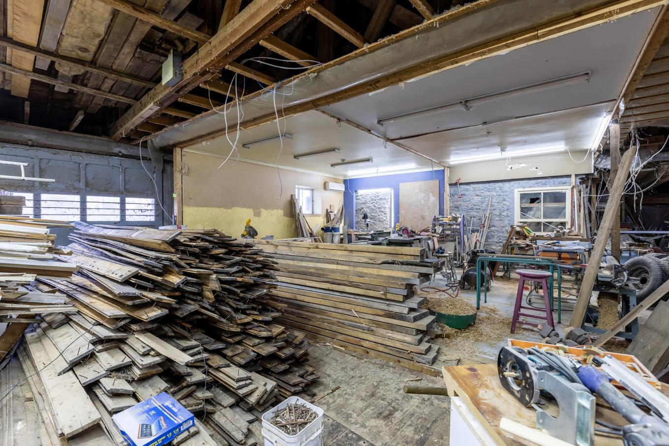 Intérieur - 640 Rue Tessier E., Saint-Casimir, QC - Indoor Photo Showing Garage