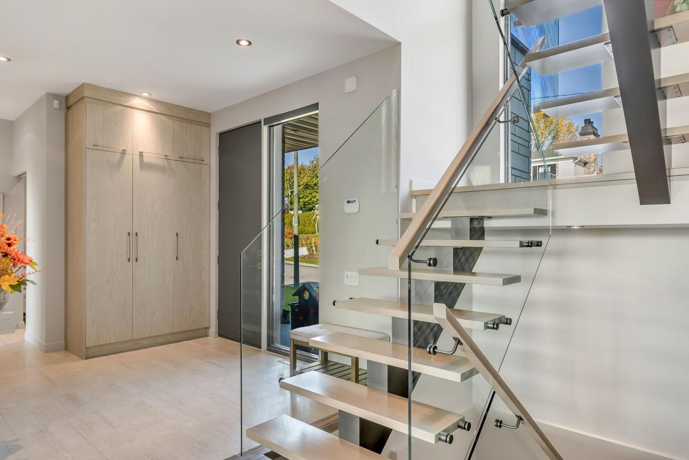 Hall - 6305 Rue Malouin, Québec (Charlesbourg), QC - Indoor Photo Showing Other Room