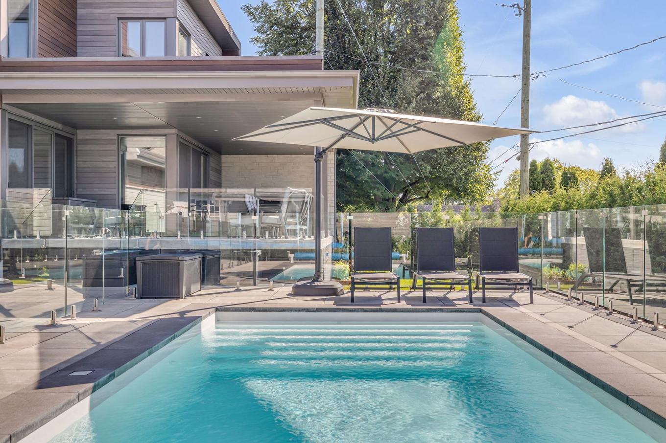 Pool - 6305 Rue Malouin, Québec (Charlesbourg), QC - Outdoor With In Ground Pool