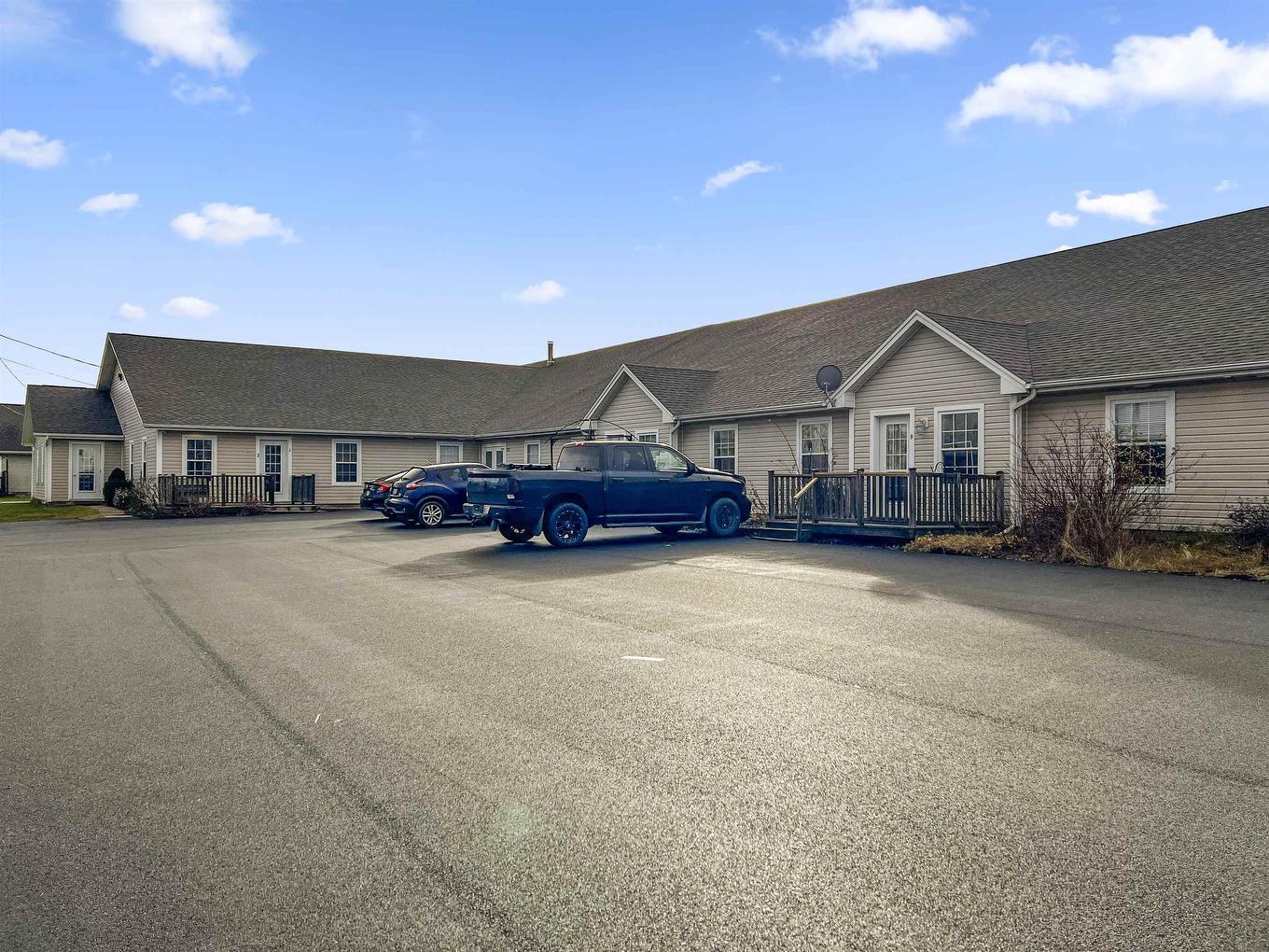 11 17 Heatherway Drive, Cornwall, PE