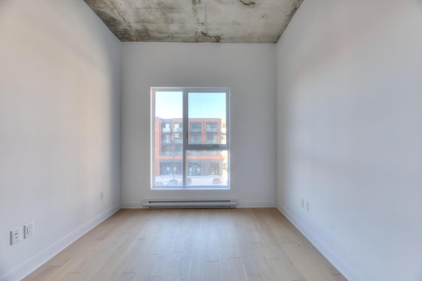Living room - 906-1971 Rue Du Havre, Montréal (Ville-Marie), QC - Indoor Photo Showing Other Room
