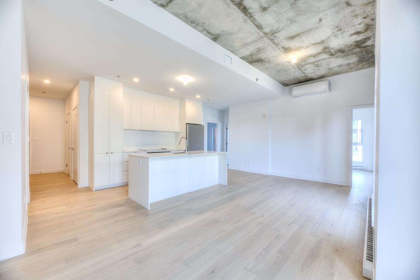 Kitchen - 906-1971 Rue Du Havre, Montréal (Ville-Marie), QC - Indoor Photo Showing Kitchen