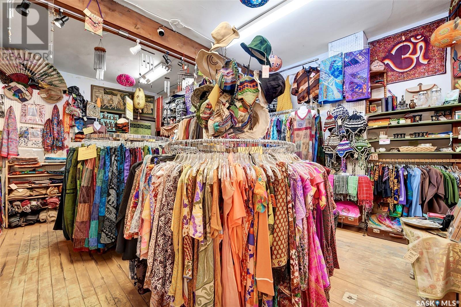 632 Broadway Avenue, Saskatoon, SK