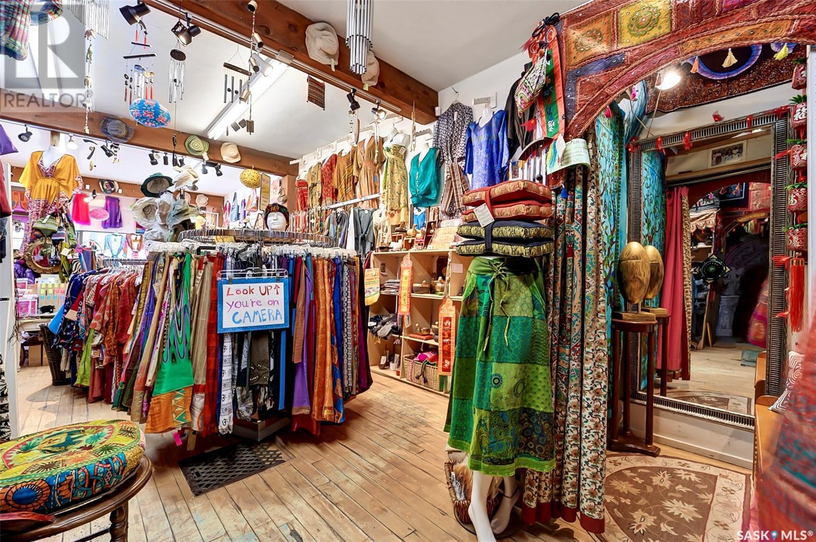 632 Broadway Avenue, Saskatoon, SK