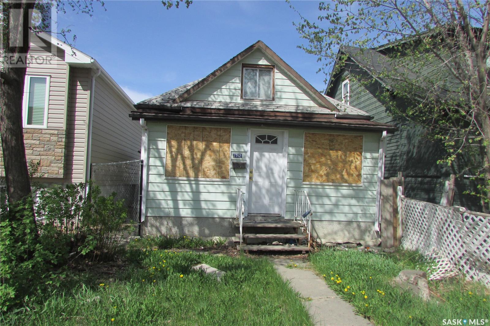 1712 Toronto Street, Regina, SK - Outdoor