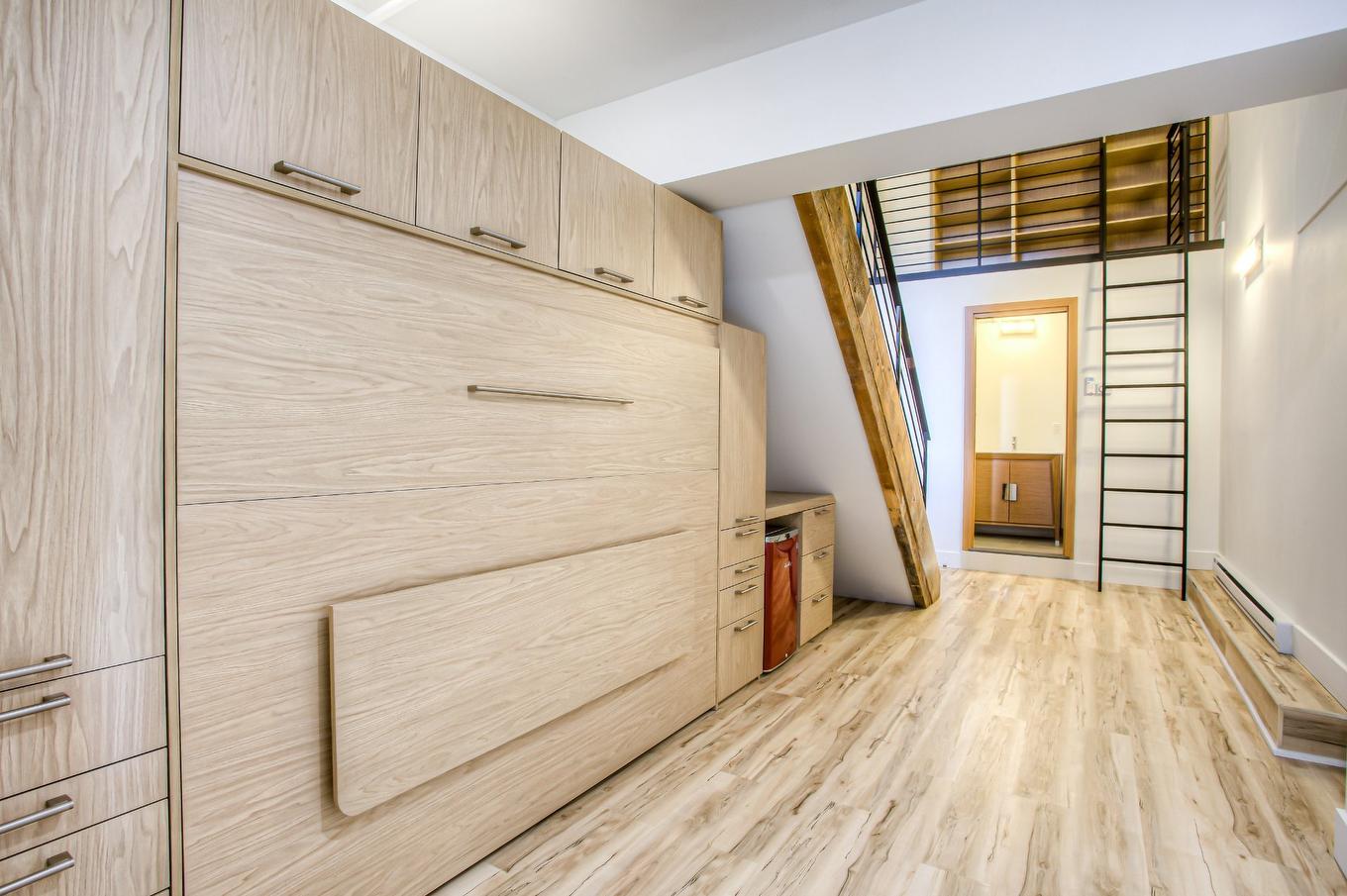 Bedroom - 203-1241 Rue Guy, Montréal (Ville-Marie), QC - Indoor Photo Showing Other Room