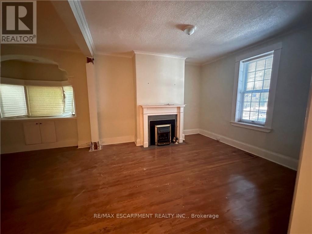 13 Augusta Street, Hamilton, ON