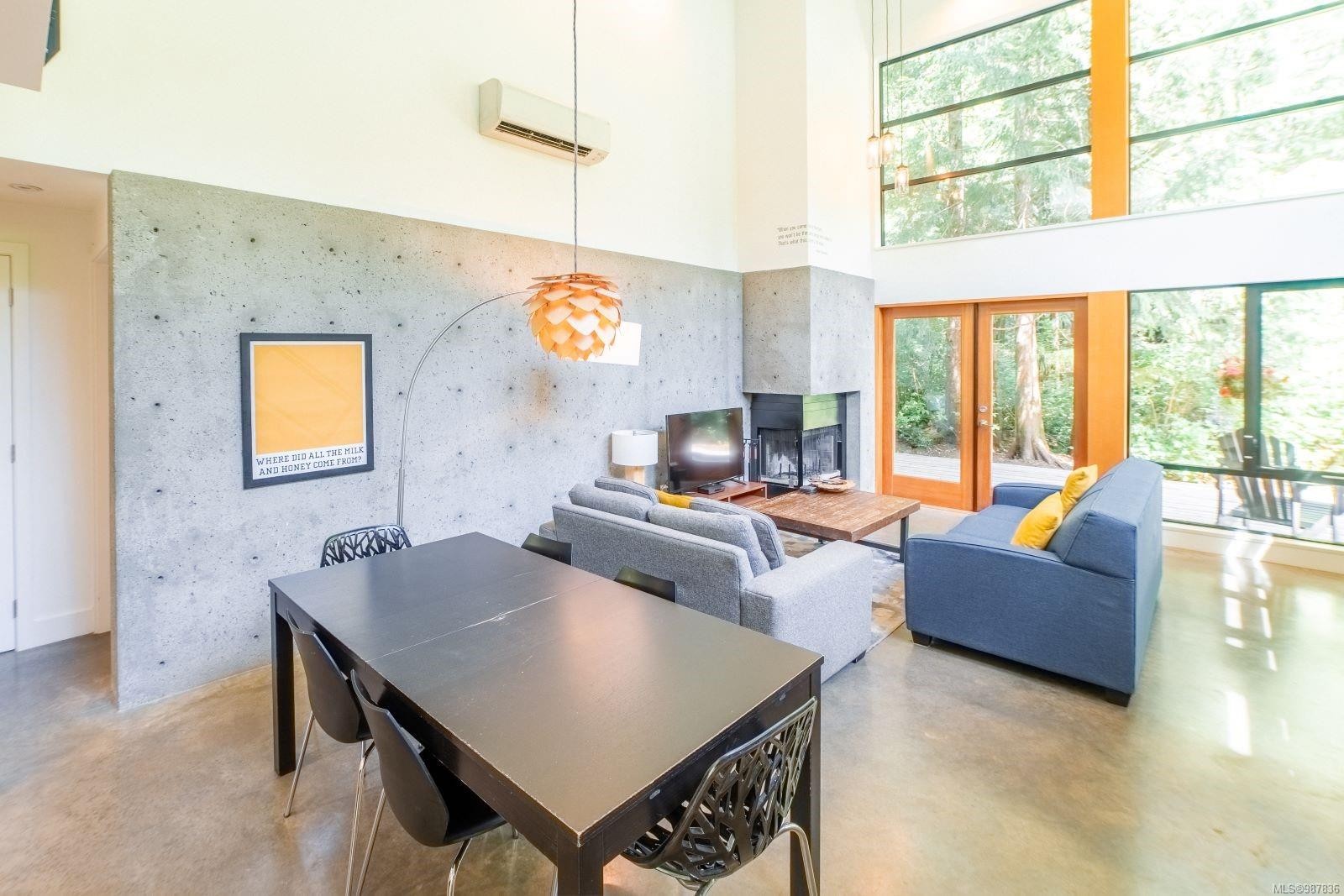 1156 Pacific Rim Hwy, Tofino, BC