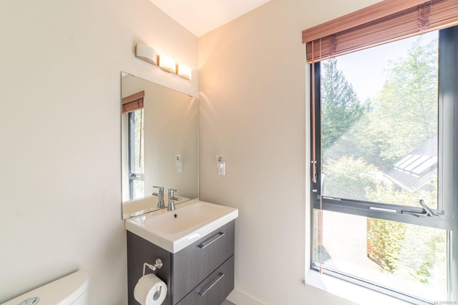 1156 Pacific Rim Hwy, Tofino, BC