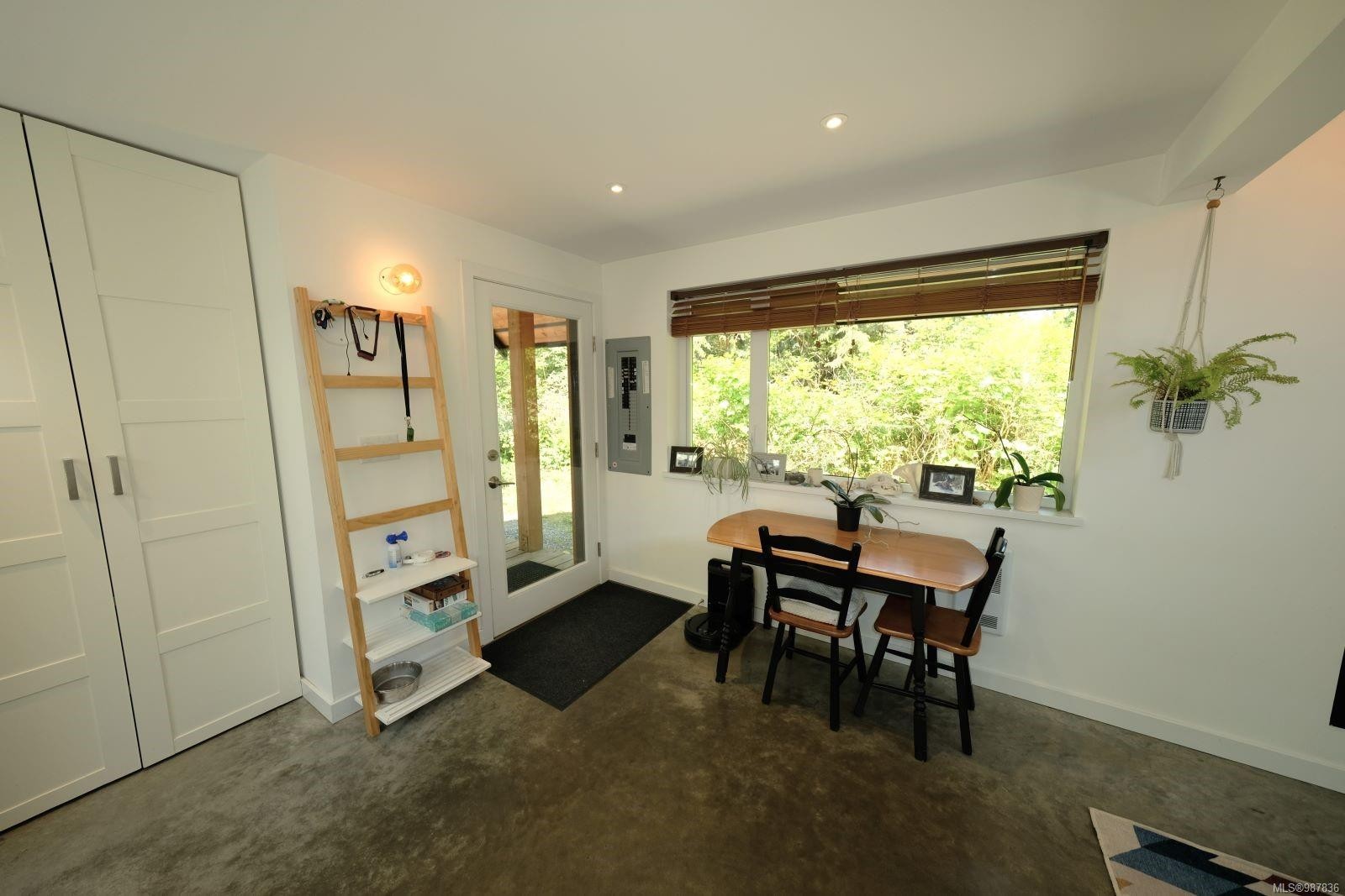 1156 Pacific Rim Hwy, Tofino, BC