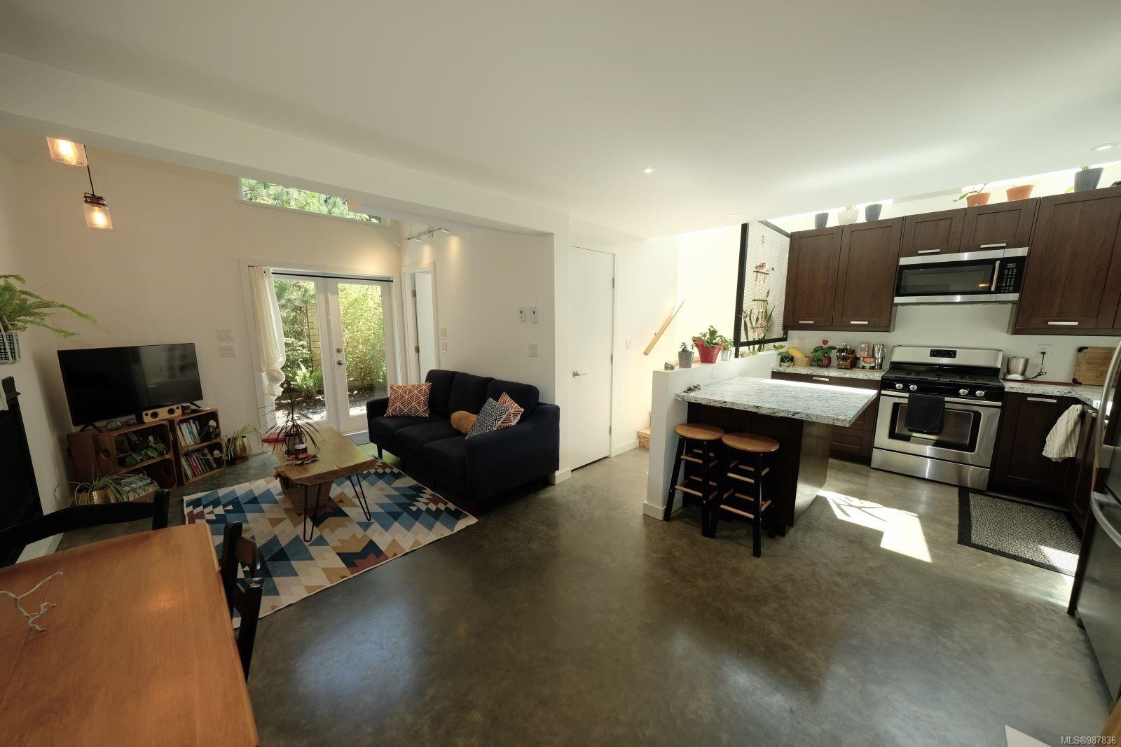 1156 Pacific Rim Hwy, Tofino, BC