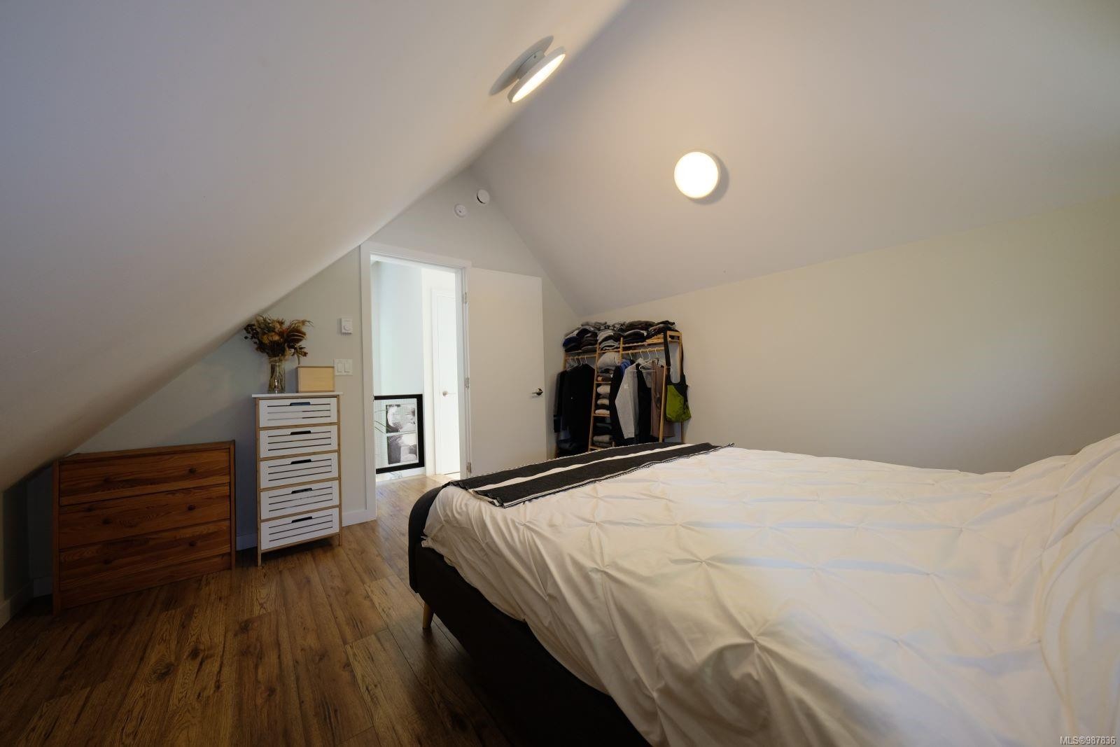 1156 Pacific Rim Hwy, Tofino, BC