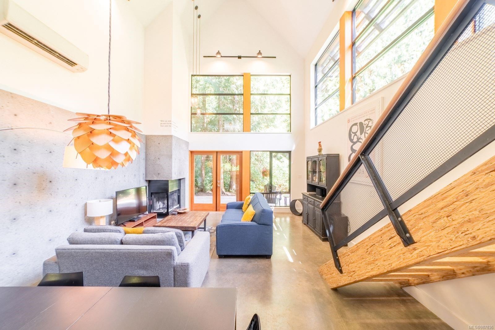 1156 Pacific Rim Hwy, Tofino, BC