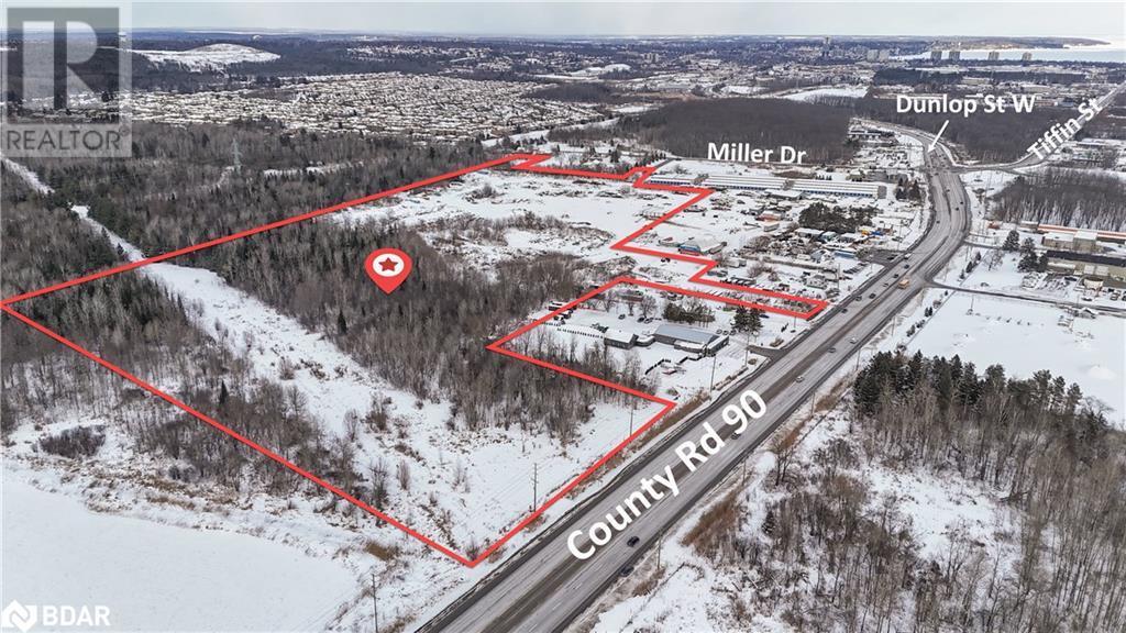 752 County Road 90, Springwater, ON