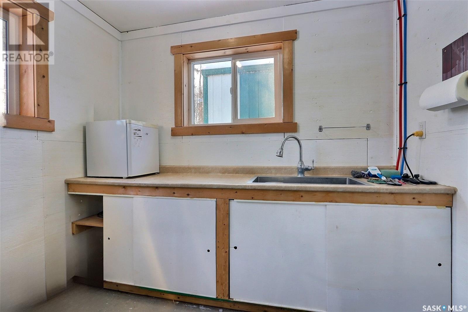 960 Boundary Road, Lakeland Rm No. 521, SK - Indoor