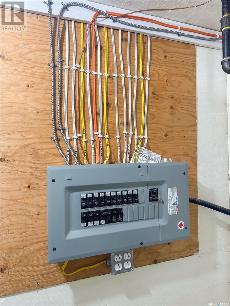 960 Boundary Road, Lakeland Rm No. 521, SK - Indoor