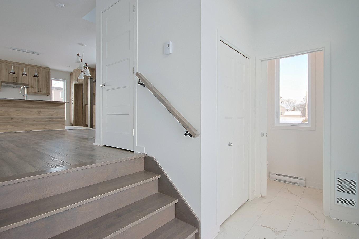 Hall - Rue Pierre-Dionne, Salaberry-De-Valleyfield, QC - Indoor Photo Showing Other Room