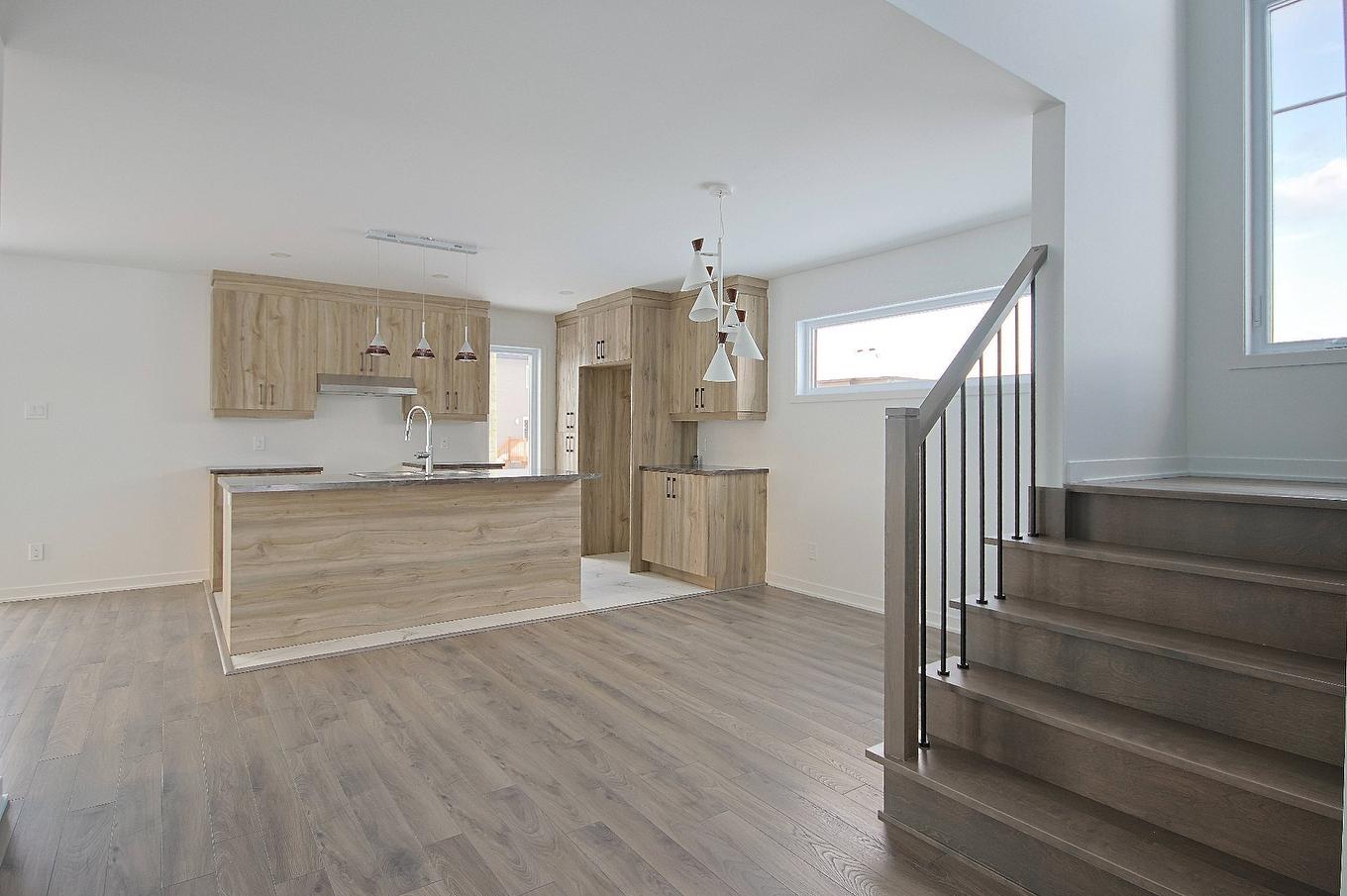 Overall view - Rue Pierre-Dionne, Salaberry-De-Valleyfield, QC - Indoor