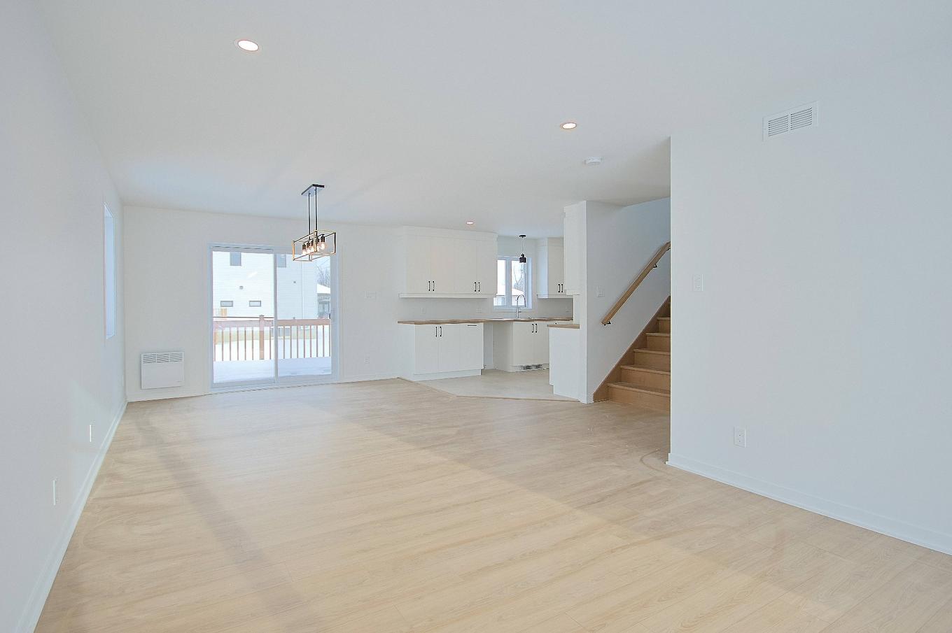 Living room - Rue Pierre-Dionne, Salaberry-De-Valleyfield, QC - Indoor
