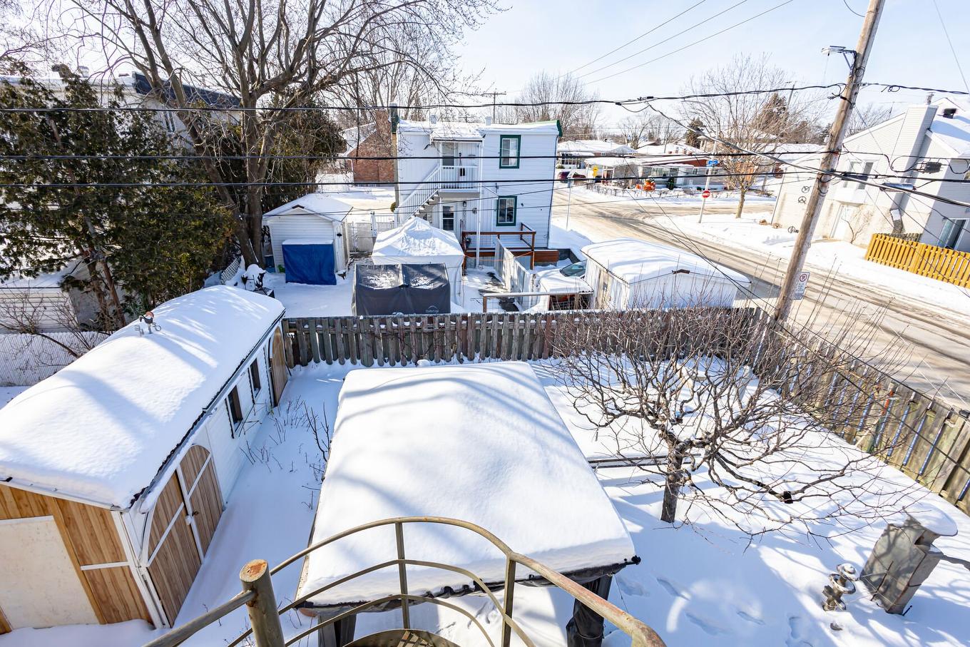 Backyard - 1860 Rue Favreau, Laval (Chomedey), QC - Outdoor