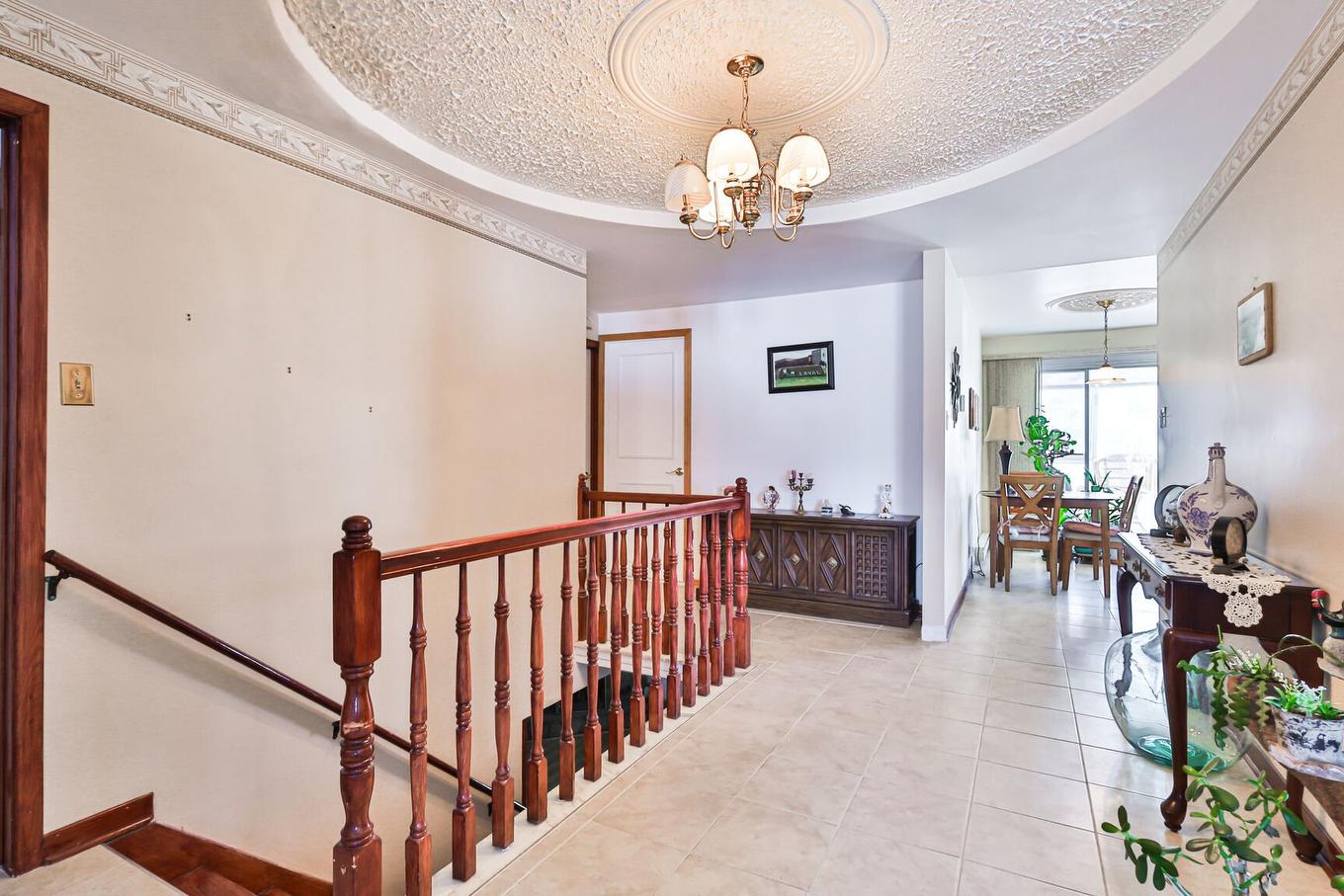 Overall view - 1860 Rue Favreau, Laval (Chomedey), QC - Indoor Photo Showing Other Room