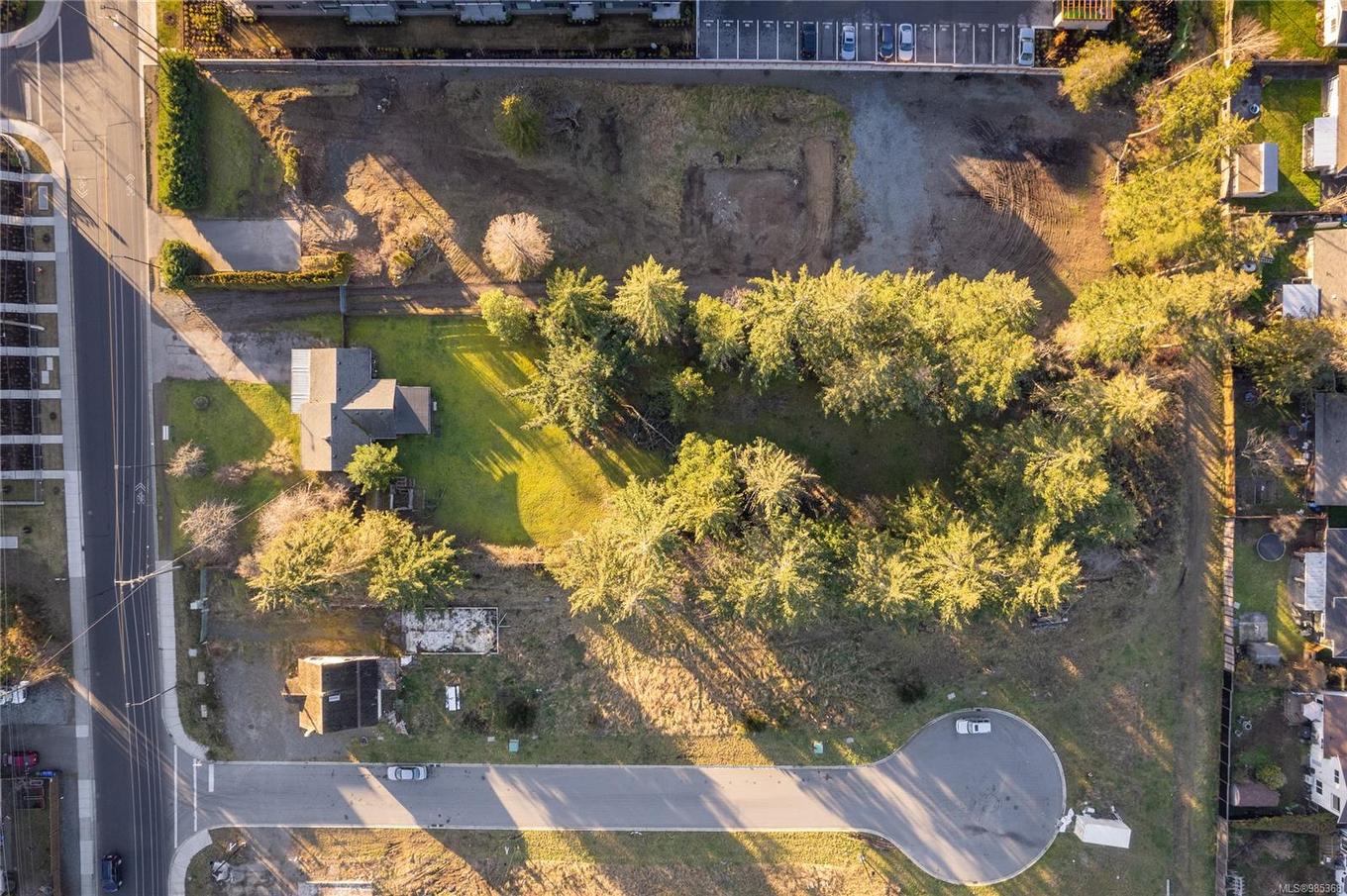 353 Moilliet St, Parksville, BC - Outdoor With View