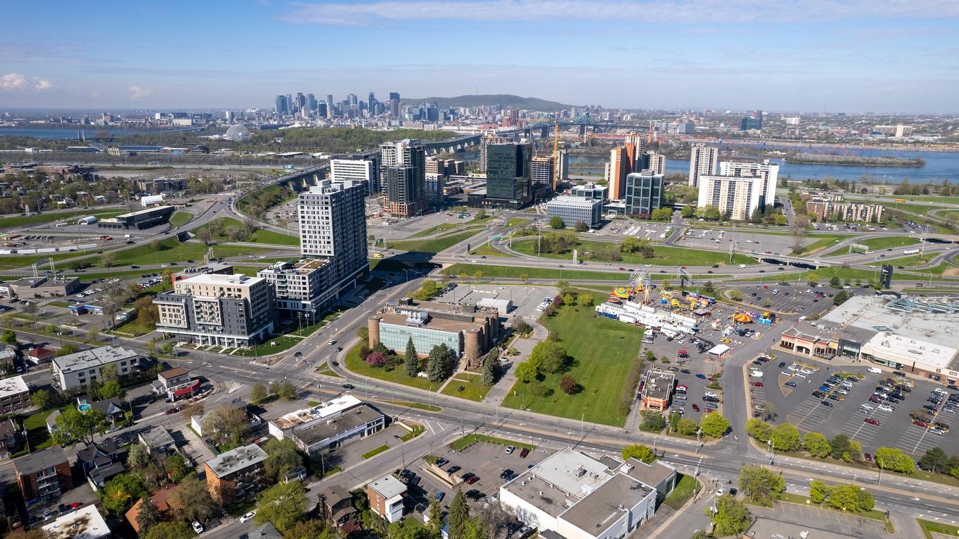 Aerial photo - 605 Rue Joliette, Longueuil (Le Vieux-Longueuil), QC - Outdoor With View