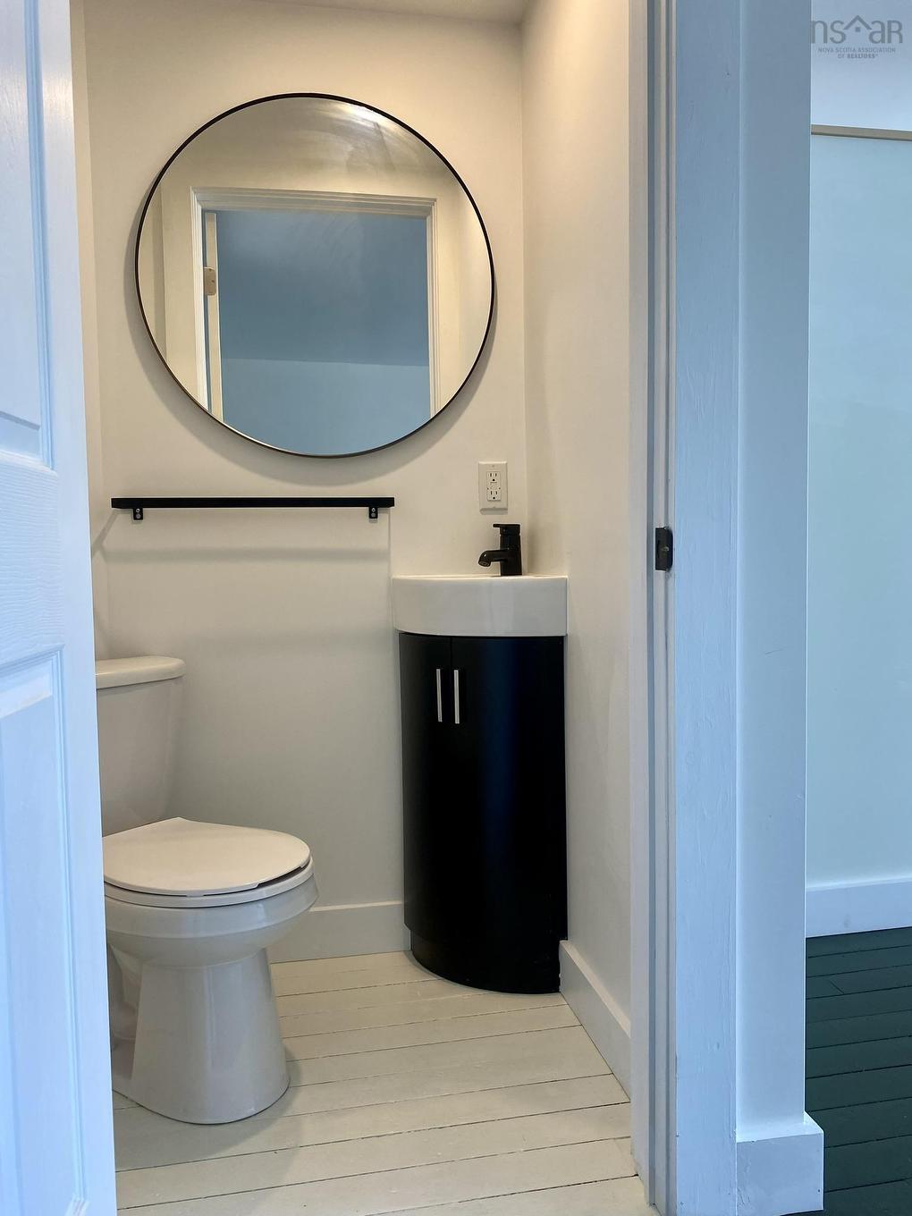 313 8 Highway, Milton, NS